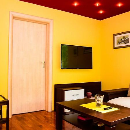 Apartman Gita Zagreb Exterior foto